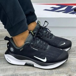 NIKE REACTX INFINITY RUN 4 NEGRA