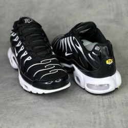 NIKE TN NEGRO/BLANCO